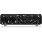Behringer UMC202HD