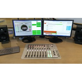 Hybrid radio consoles AIRLITE MK2